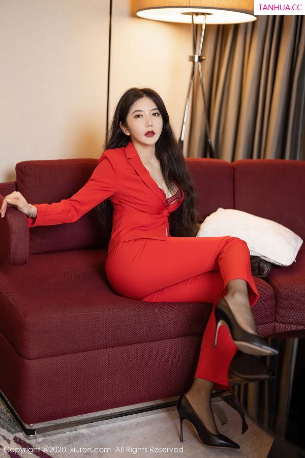 许飞 许飞 [XiuRen]高清写真图 2020.11.26 No.2828 心妍小公主第2张图片